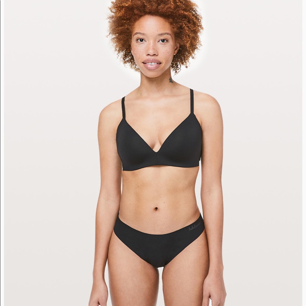 NWT Take Shape Bra- Lululemon